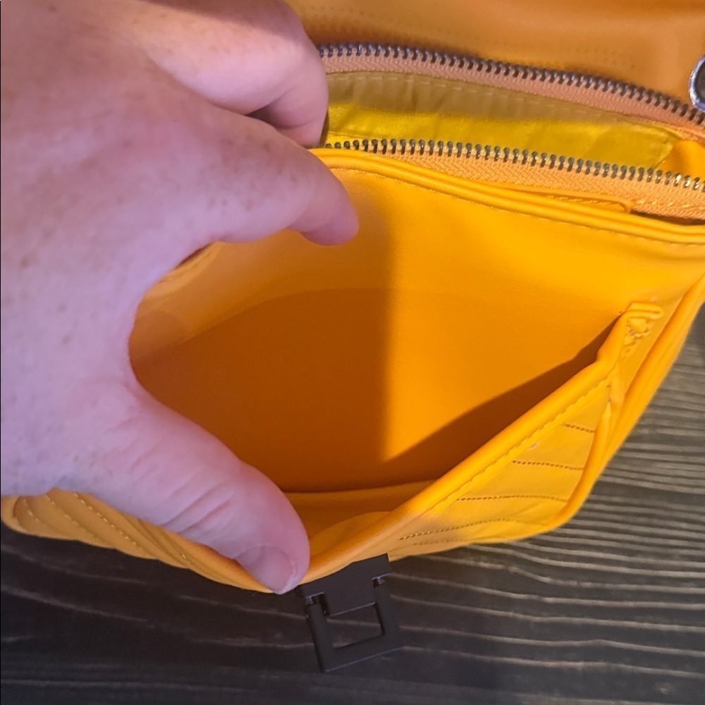 Badgley Mischka Mustard Quilted Crossbody Bag - Picture 9 of 9